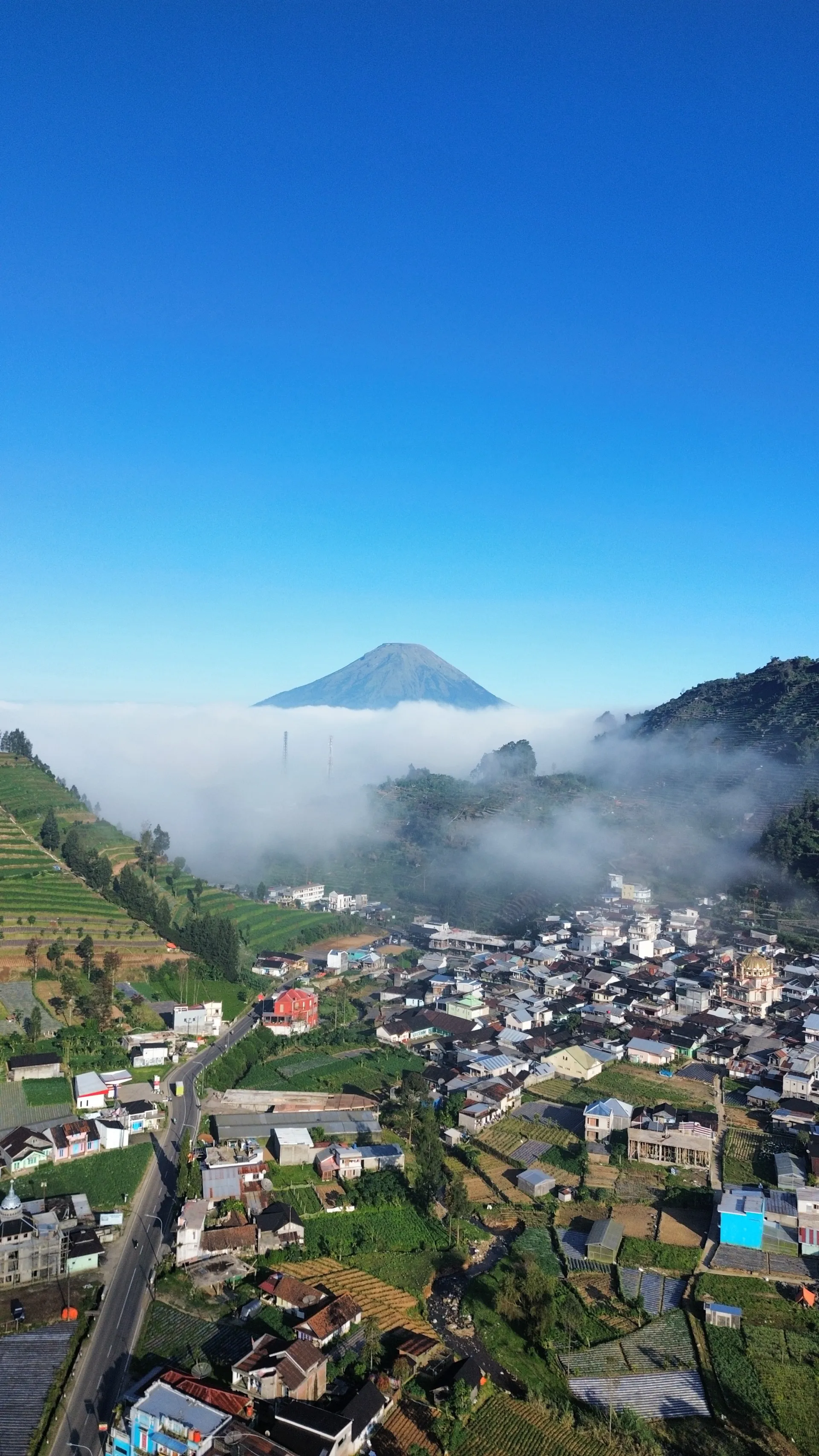 Paket penginapan dan jeep wisata